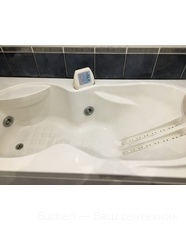 Прочистка форсунок гидромассажной ванной. Фото после дезинфекции Ванны Jacuzzi «Budsan – ваш сантехник» в Москве
